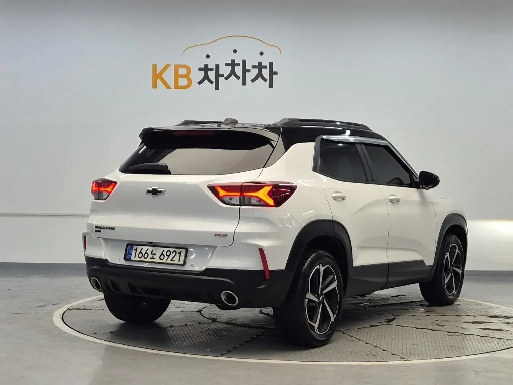 Chevrolet Trailblazer 2022 photo 3