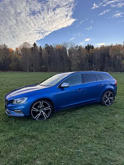 Volvo V60 2018 photo 2