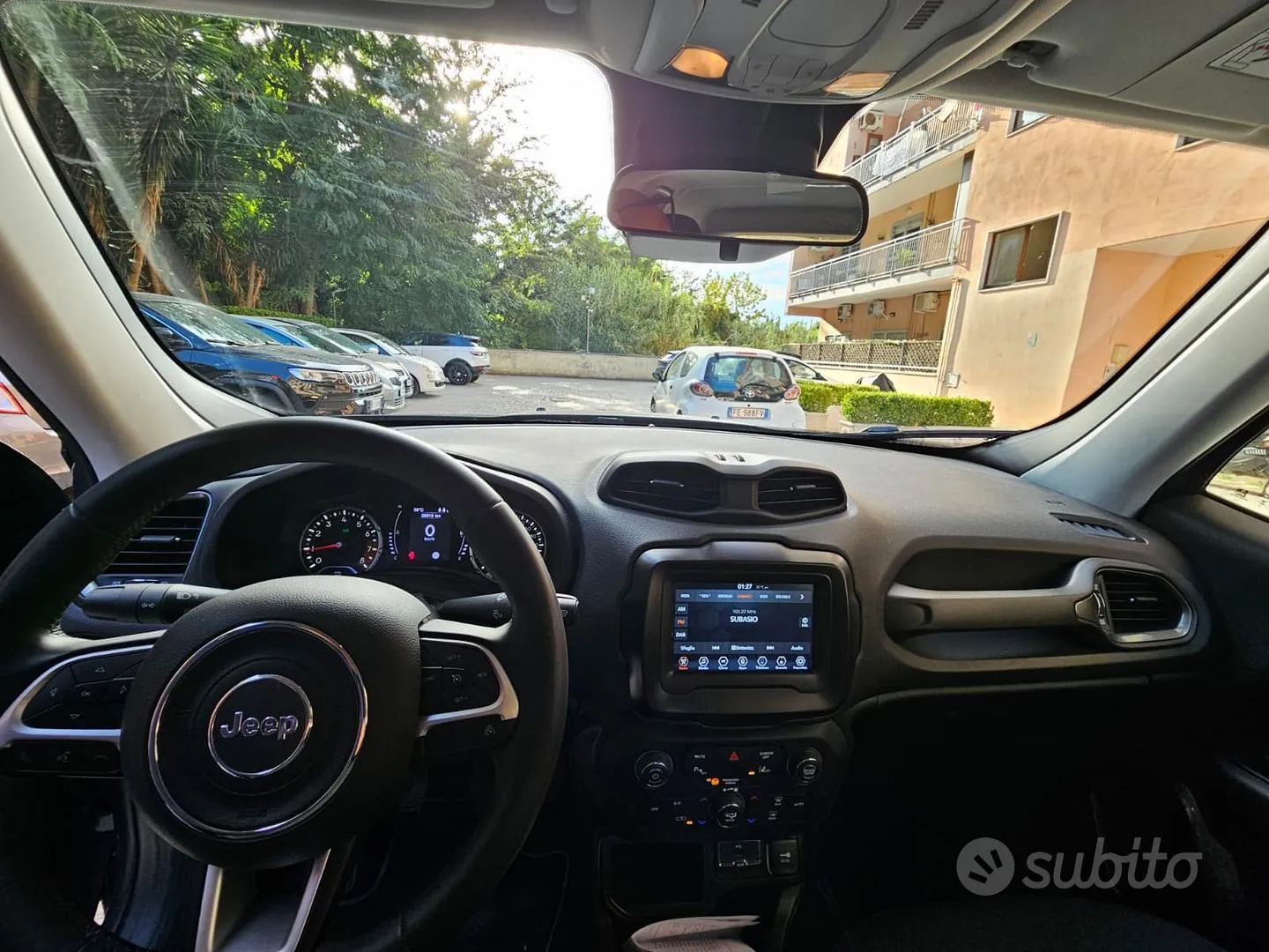 Jeep Renegade 2024 photo 3