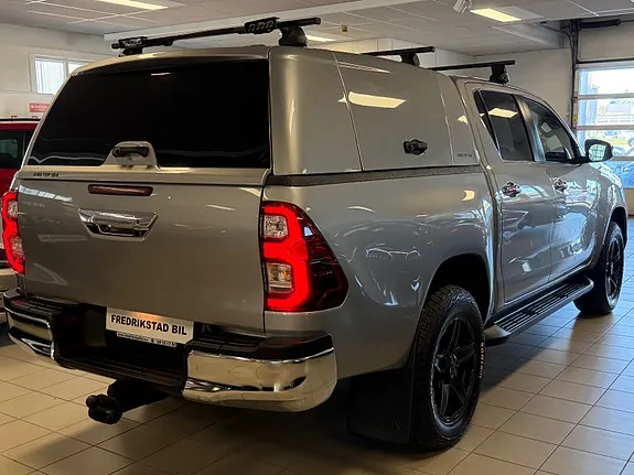 Toyota Hilux 2022 photo 4