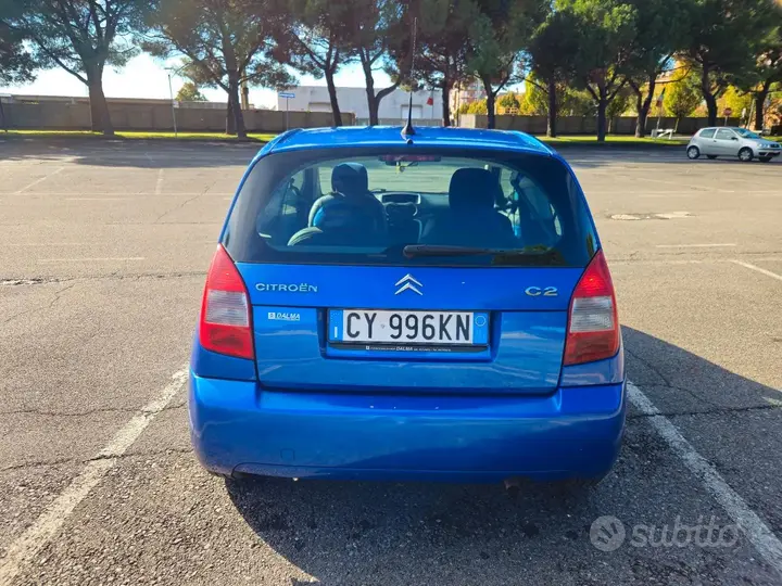 Citroen C2 2005 photo 2