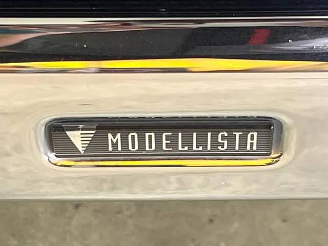 Toyota Esquaise 2016 photo 3
