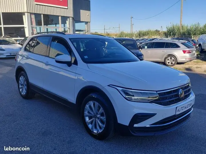 Volkswagen Tiguan 2022 photo 3