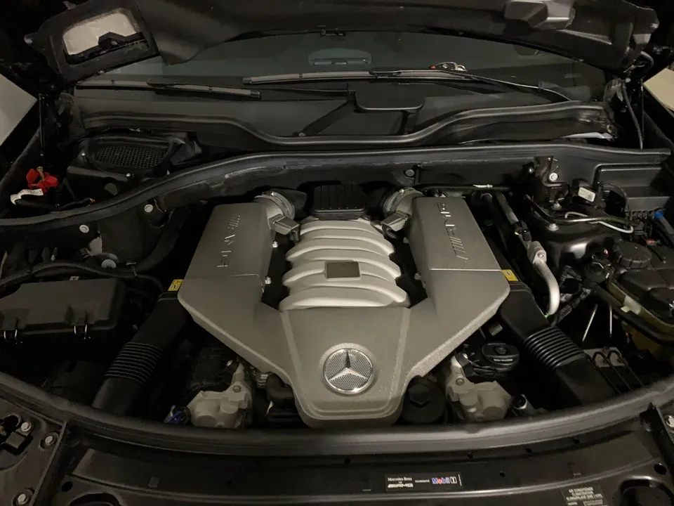 Mercedes-Benz Ml63 2011 photo 2