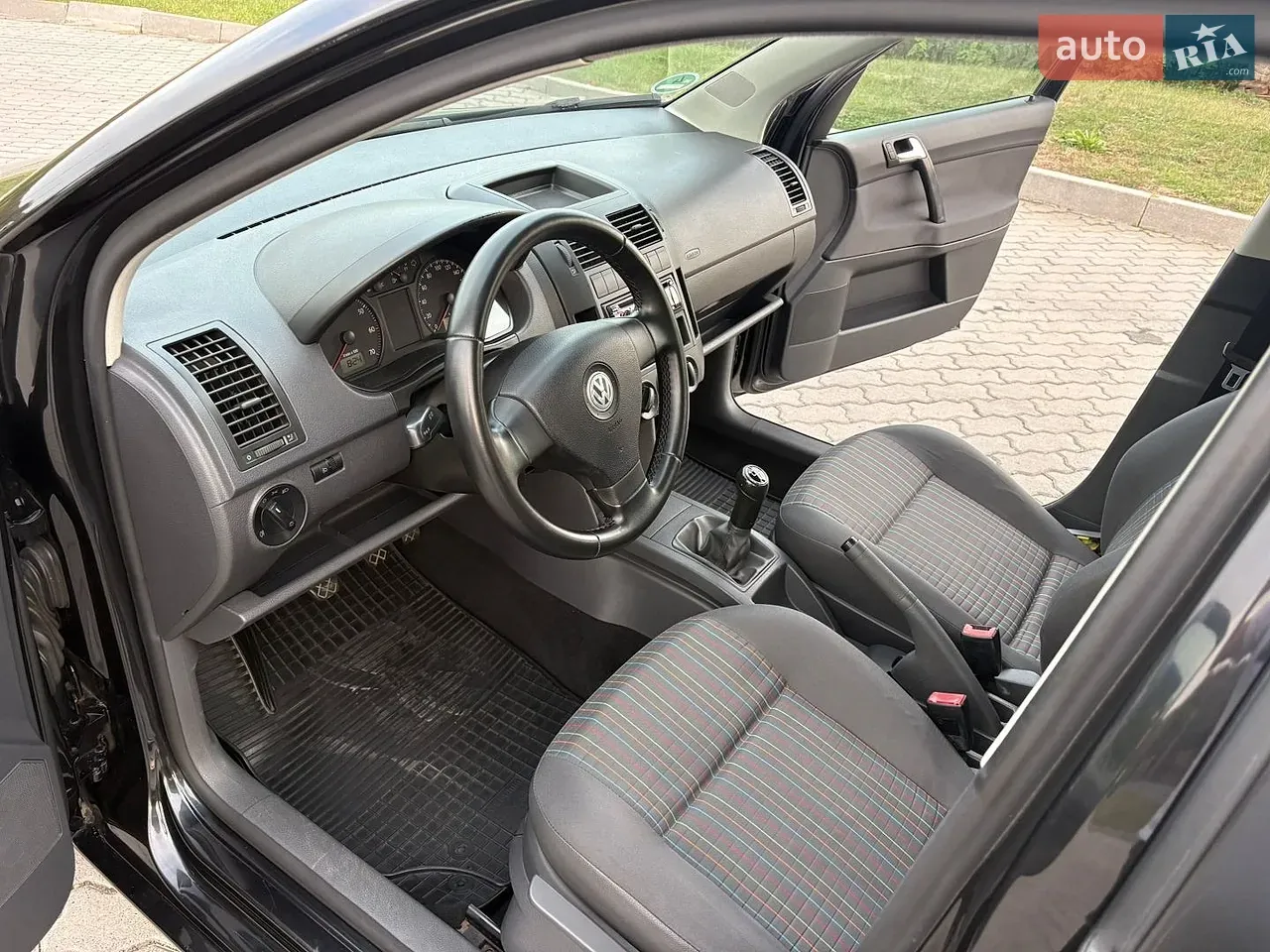 Volkswagen Polo 2007 photo 5