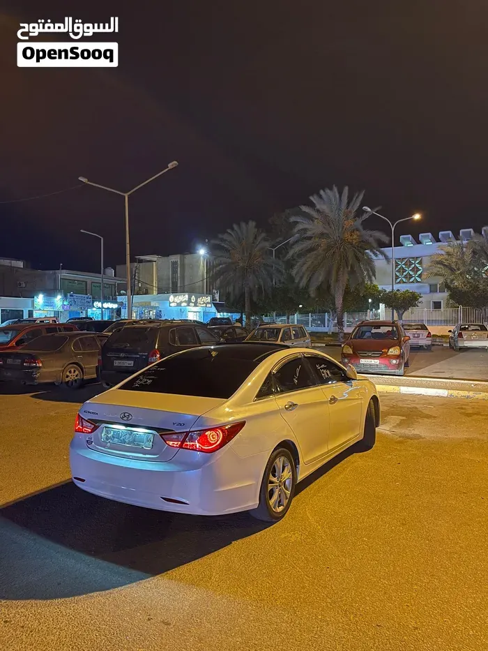 Hyundai Sonata 2012 photo 3