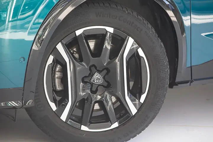 Peugeot 3008 2025 photo 2