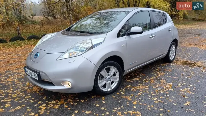Nissan Leaf 2012 photo 4