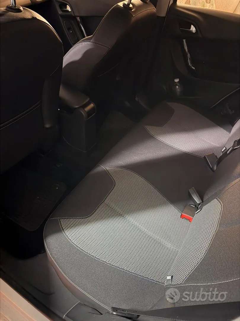 Citroen C3 2014 photo 4