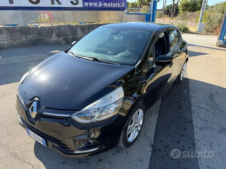 Renault Clio 2019 photo 2