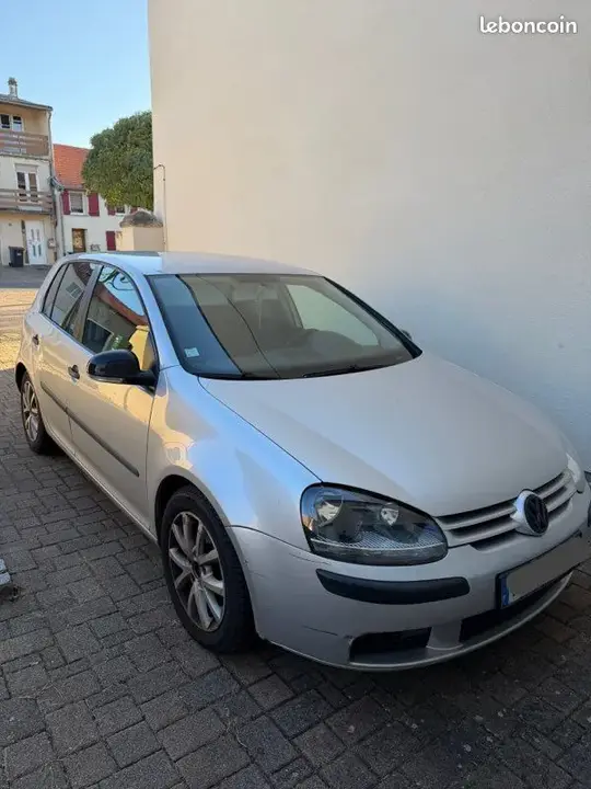 Volkswagen Golf 2004 photo 2
