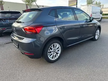 Seat Ibiza 2023 photo 2