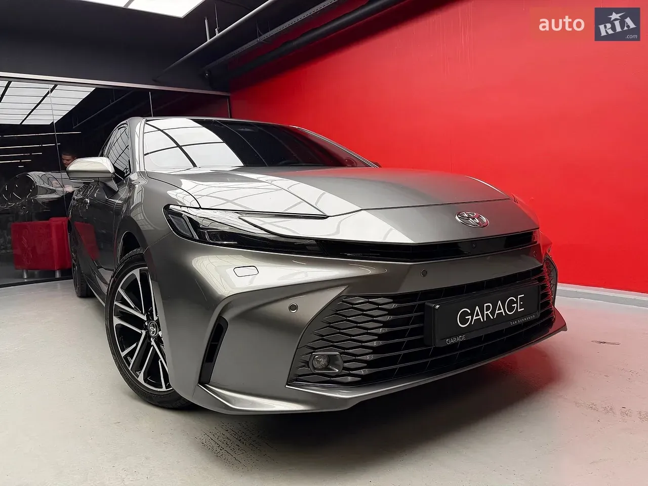 Toyota Camry 2025 photo 4