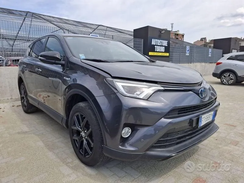 Toyota Rav4 2018 photo 4