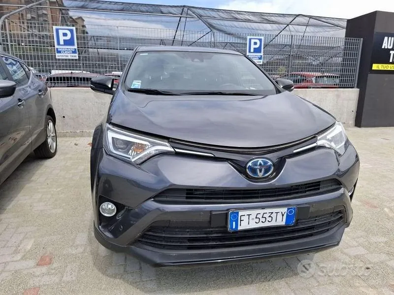 Toyota Rav4 2018 photo 3