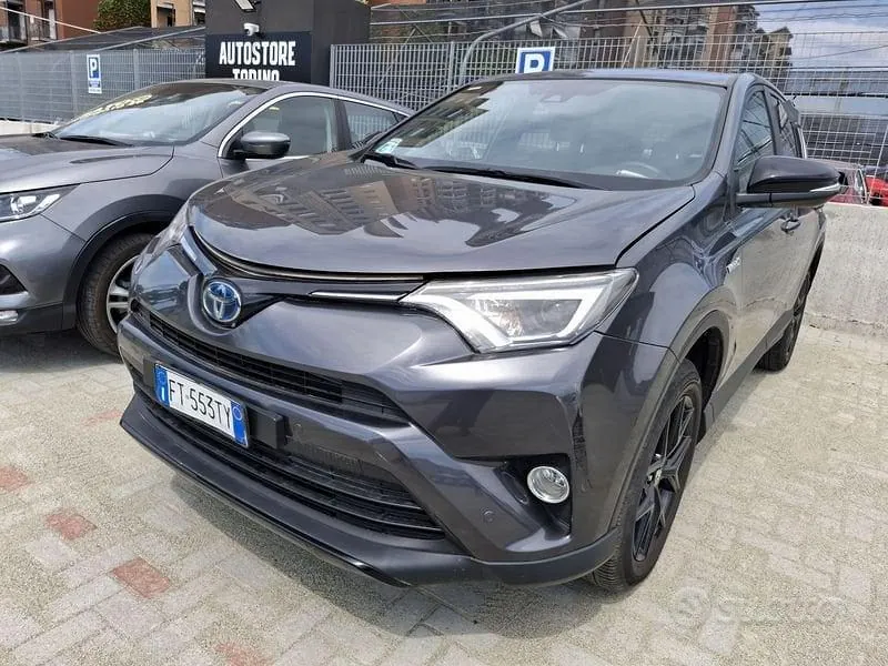 Toyota Rav4 2018 photo 2