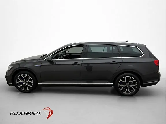 Volkswagen Passat 2022 photo 5