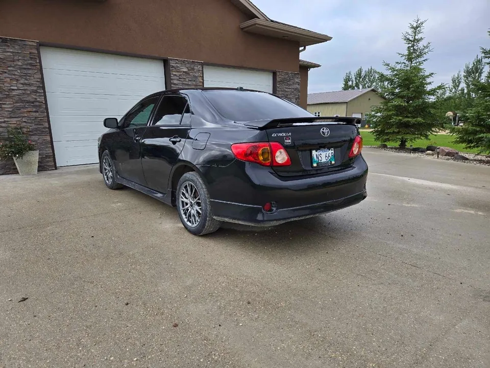 Toyota Corolla 2010 photo 3