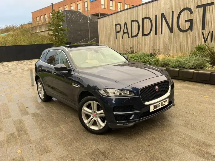 Jaguar F-Pace 2018 photo 3