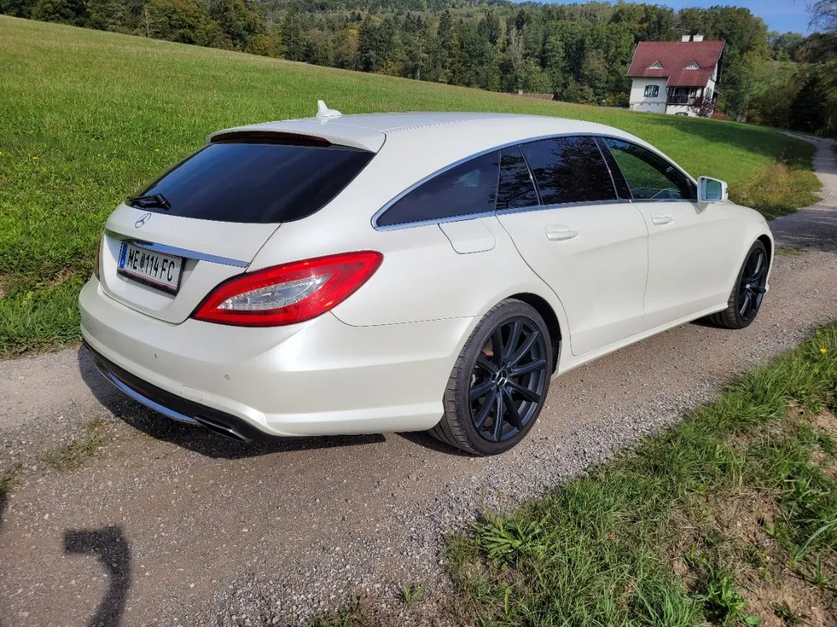 Mercedes-Benz Cls 2012 photo 3