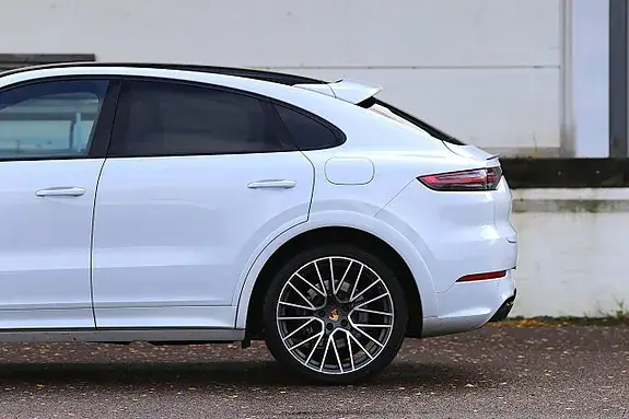 Porsche Cayenne 2023 photo 4