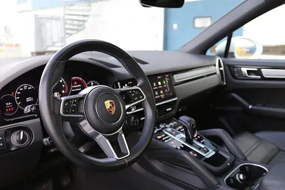 Porsche Cayenne 2023 photo 5