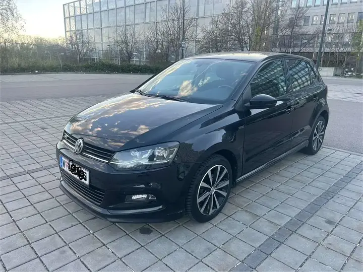Volkswagen Polo 2015 photo 3