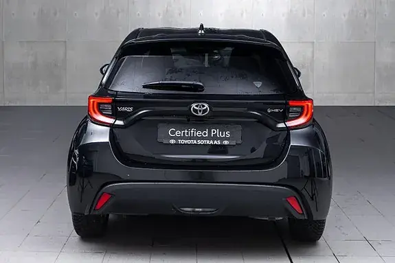 Toyota Yaris 2025 photo 5