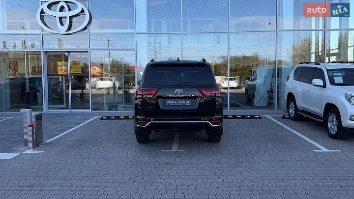 Toyota Land Cruiser 2025 photo 4