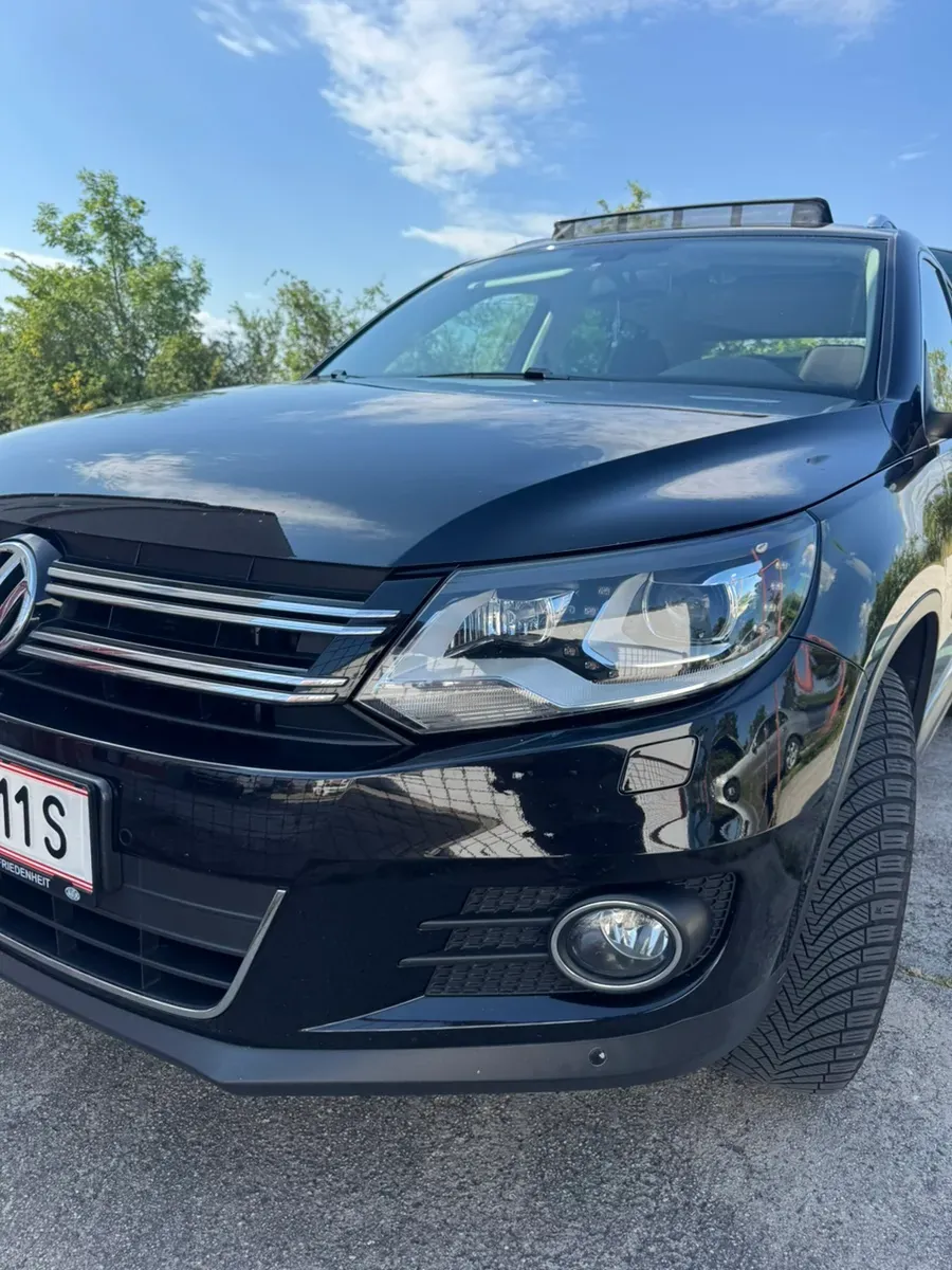 Volkswagen Tiguan 2011 photo 2
