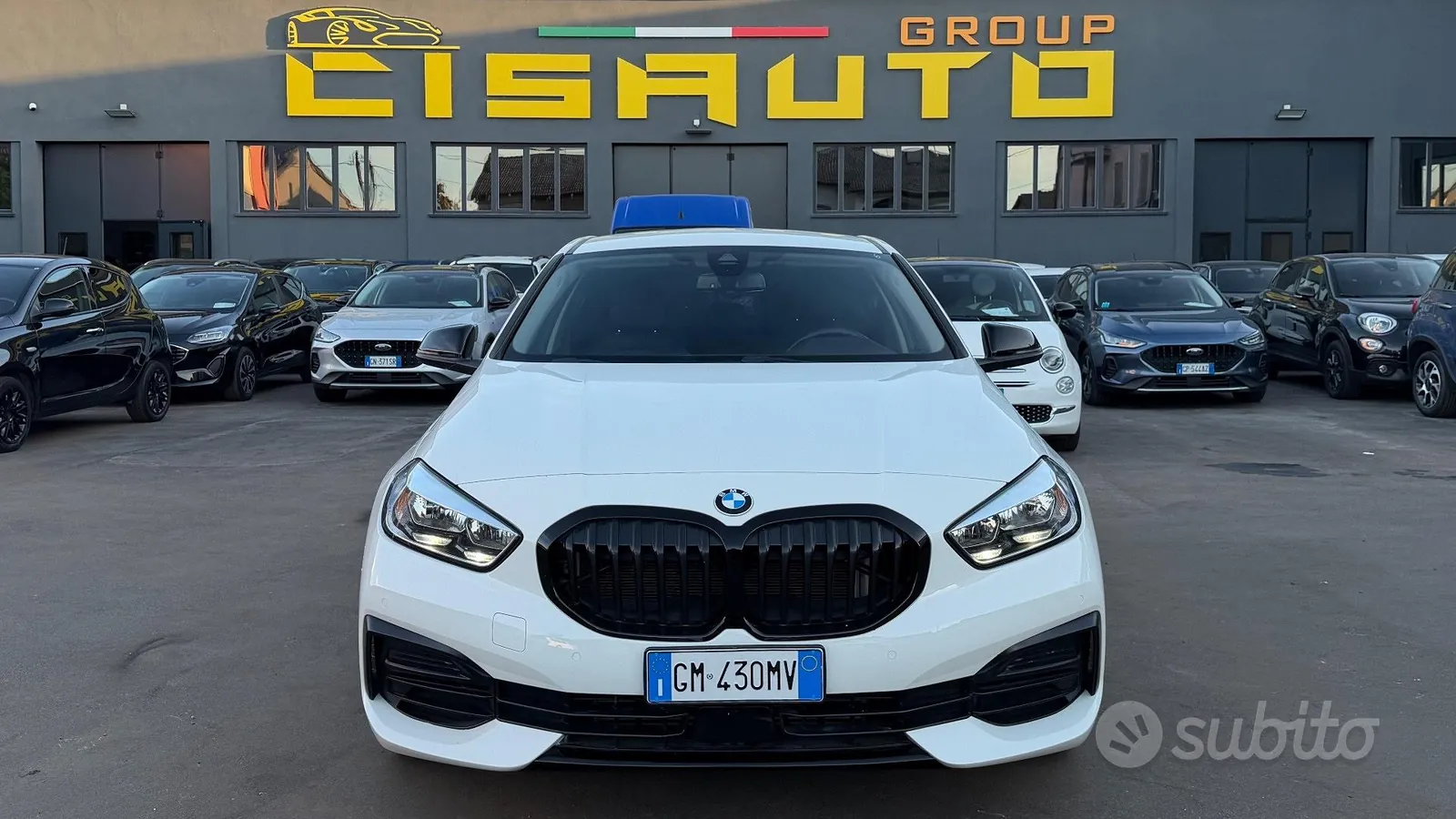 BMW 116D 2023 photo 2