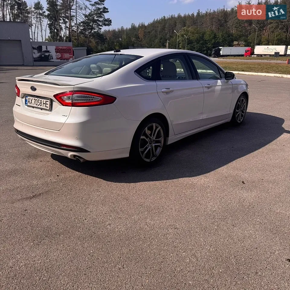 Ford Fusion 2015 photo 3