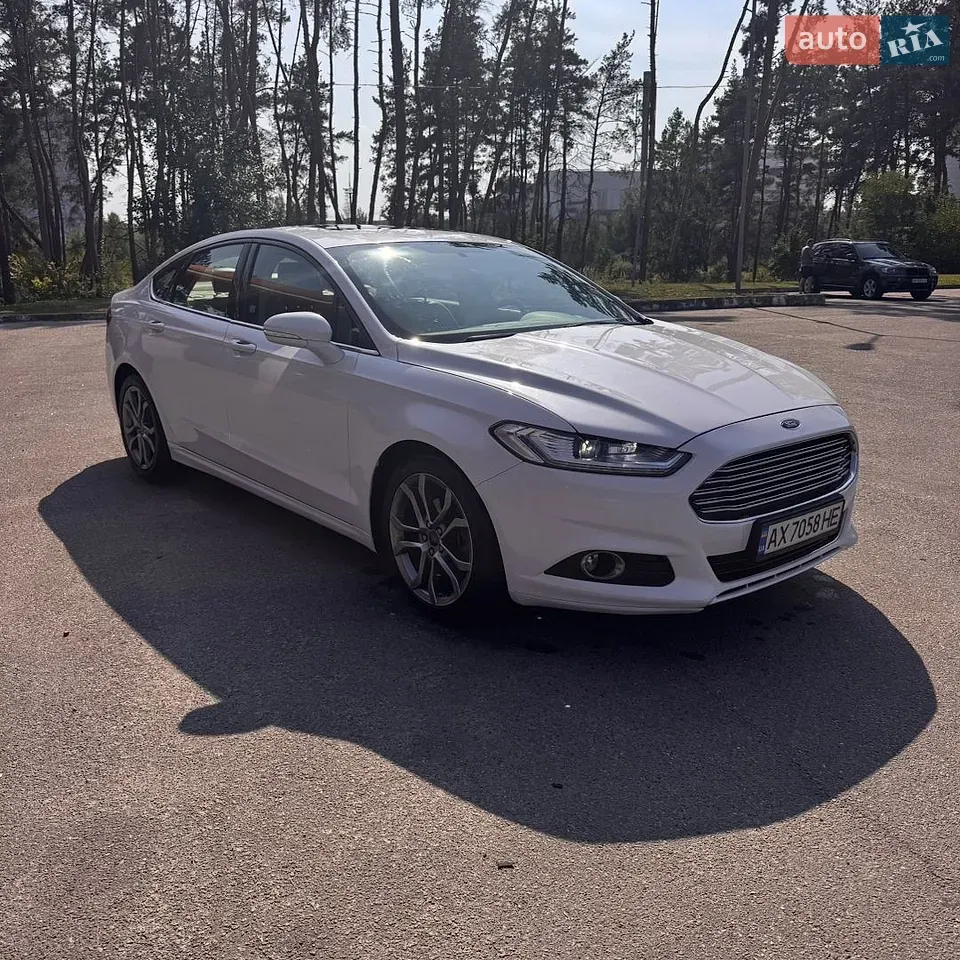 Ford Fusion 2015 photo 2