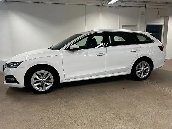 Skoda Octavia 2021 photo 4