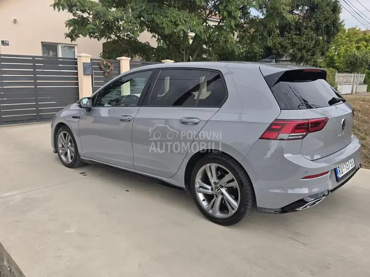 Volkswagen Golf 8