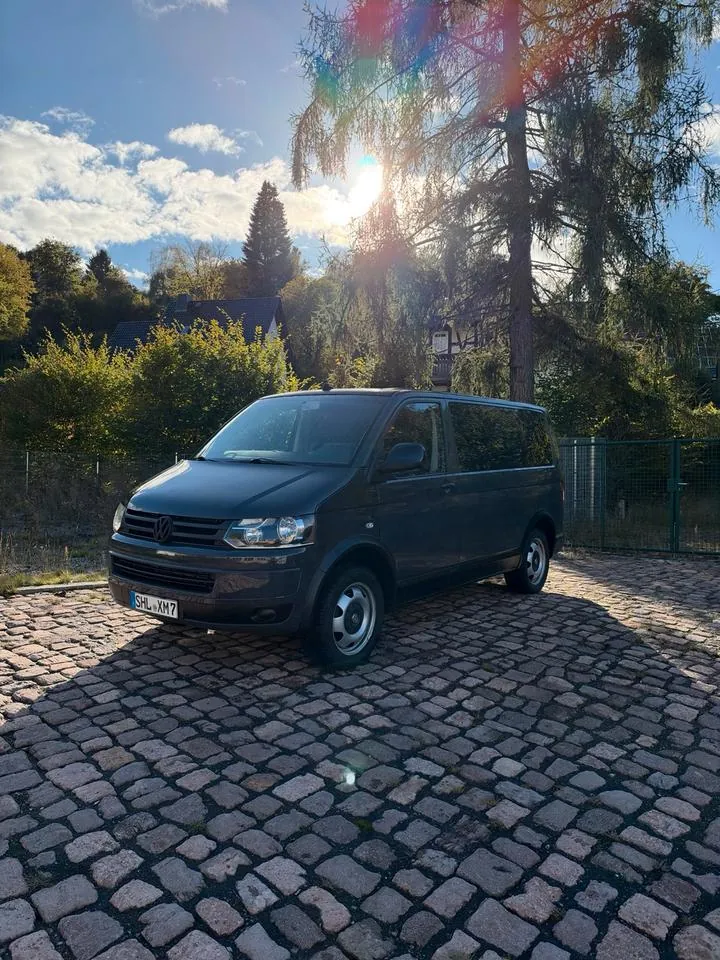 Volkswagen T5 Caravelle