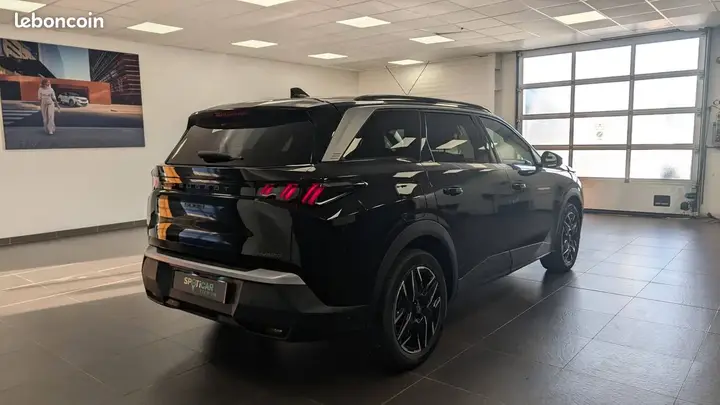 Peugeot 5008 2025 photo 5