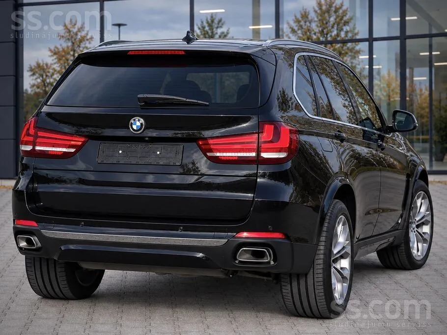 BMW X5 2014 photo 2