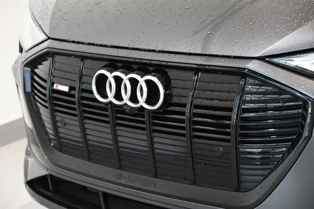 Audi E-Tron 2022 photo 3