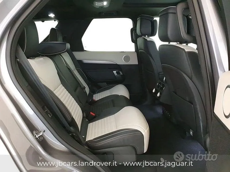 Land Rover Discovery 2021 photo 5