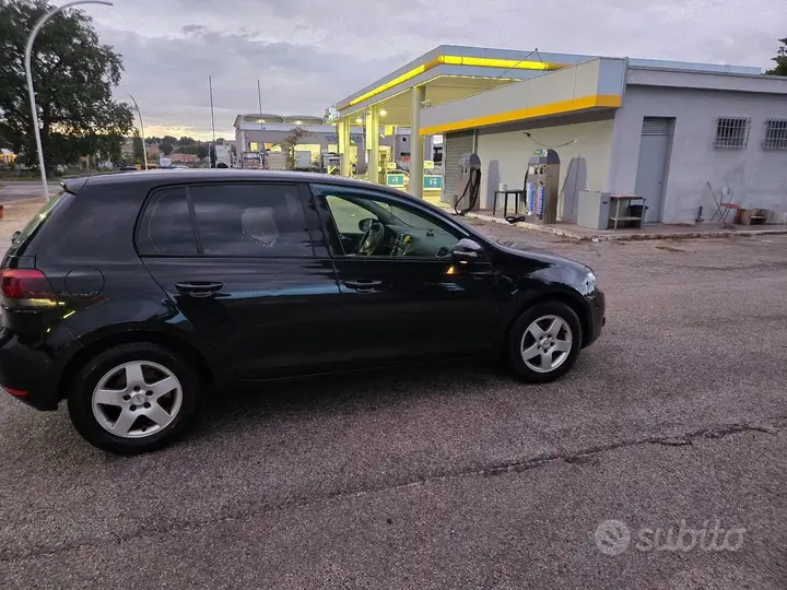 Volkswagen Golf 2009 photo 5