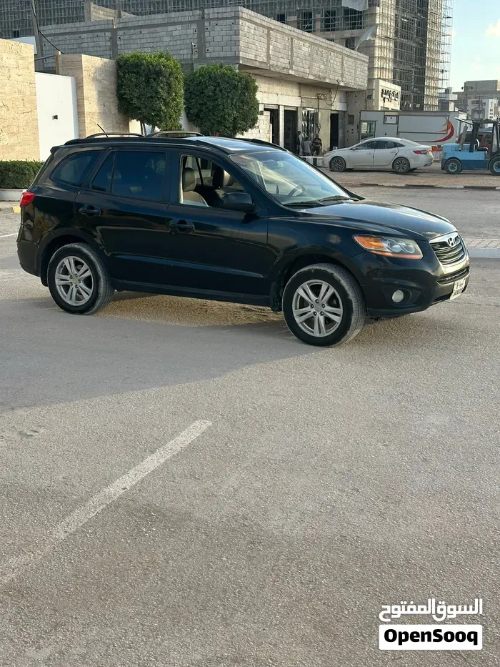 Hyundai Santa Fe 2011 photo 4