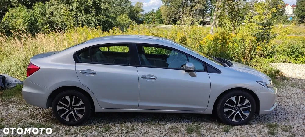 Honda Civic 2015 photo 2