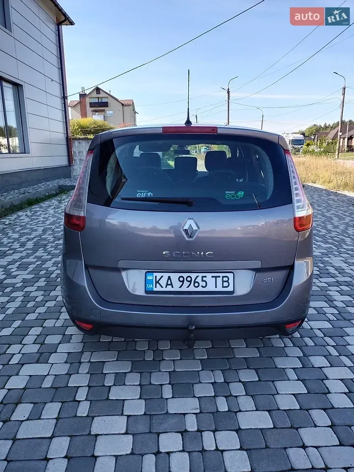 Renault Grand Scenic 2011 photo 4