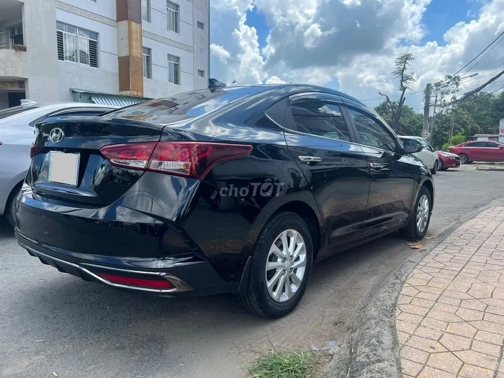 Hyundai Accent 2022 photo 4