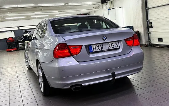 BMW 320I 2009 photo 5