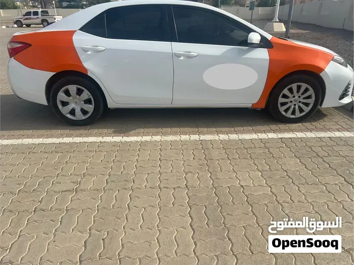 Toyota Corolla 2018 photo 2