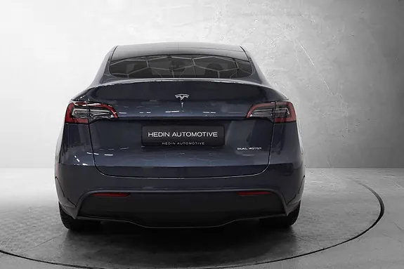 Tesla Model Y 2021 photo 3