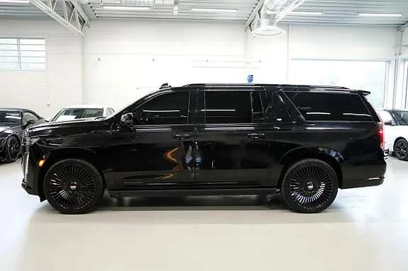 Cadillac Escalade 2021 photo 2