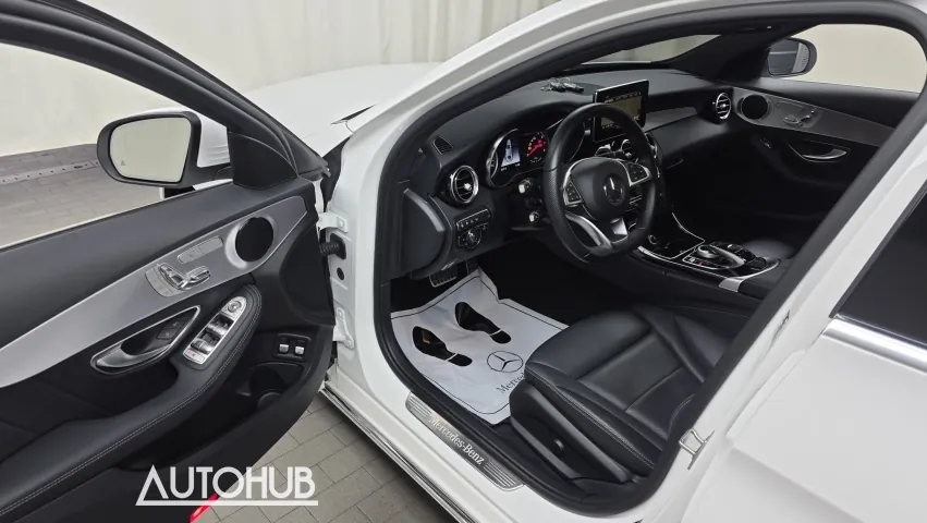 Mercedes-Benz C-Class 2019 photo 4